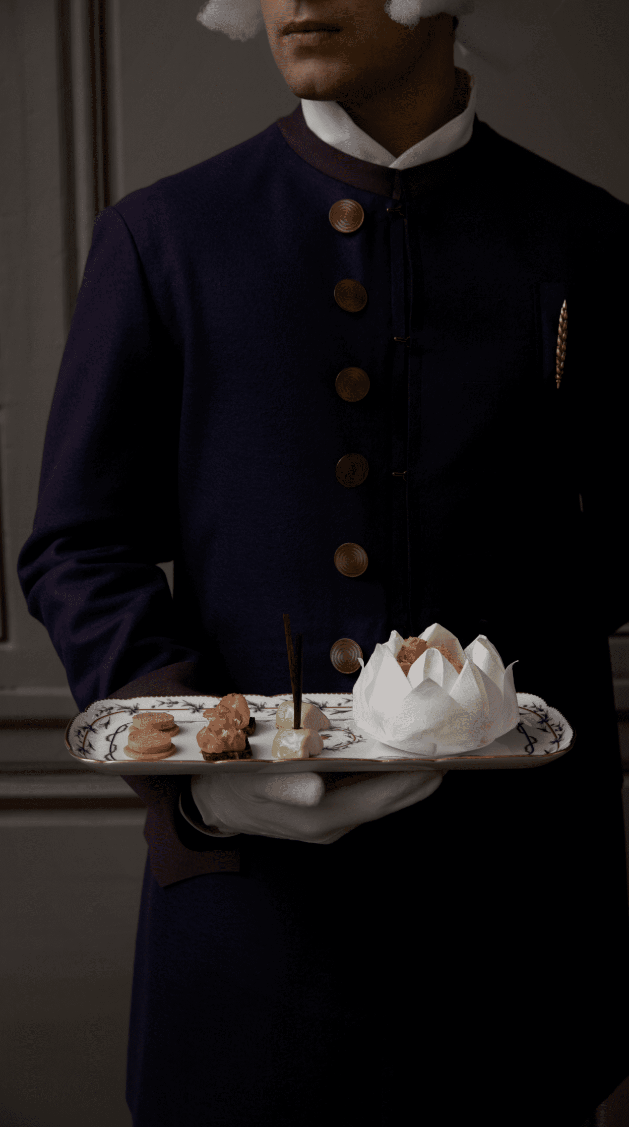 Restaurant Ducasse au Château de Versailles | By night, an